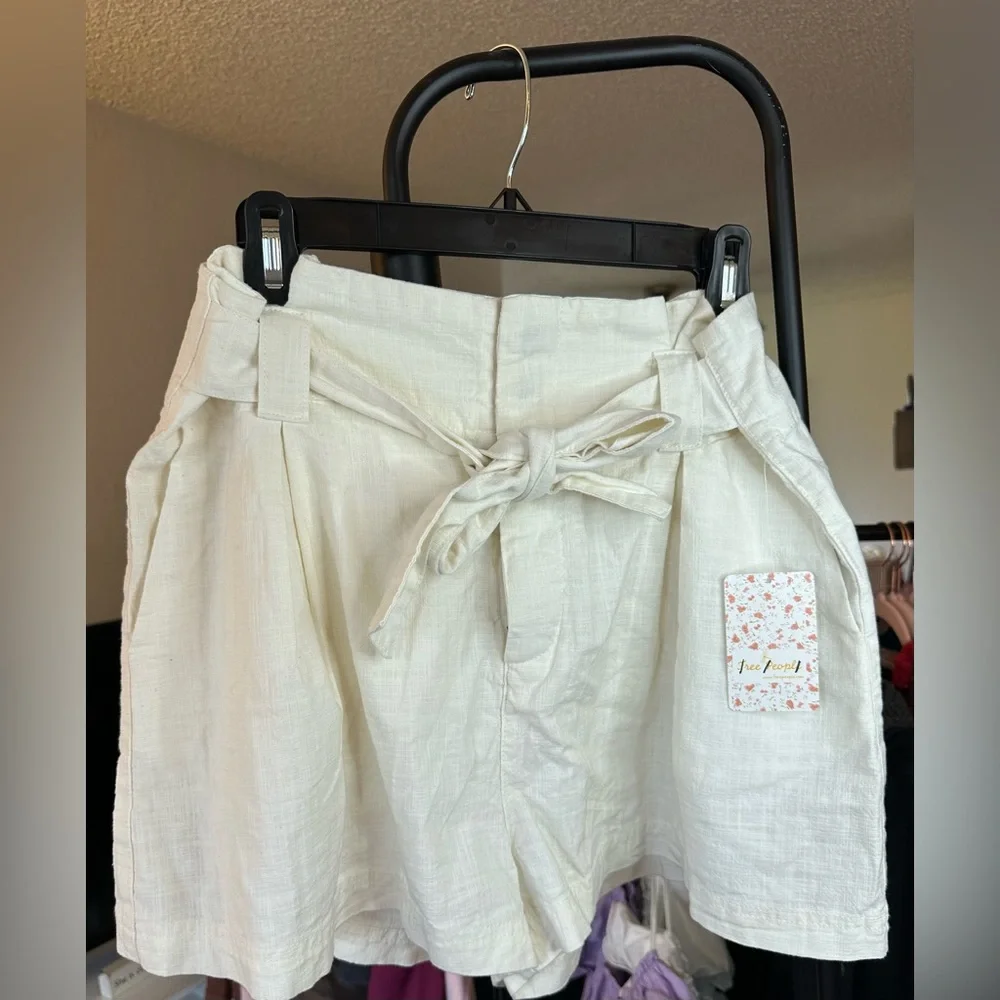 NWT Free People | Everywhere You Go Paperbag-Waist Shorts in Ecru